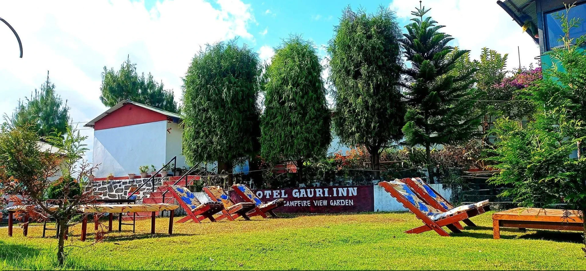 cozy Garden - Hotel Gauri Inn Charikot